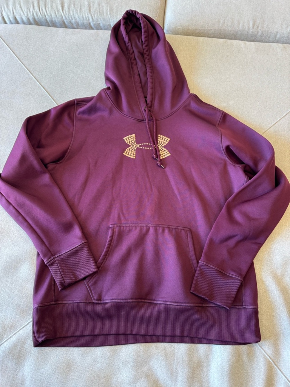 Women’s Under Armour Plum Storm Tech Logo Pullover- Large